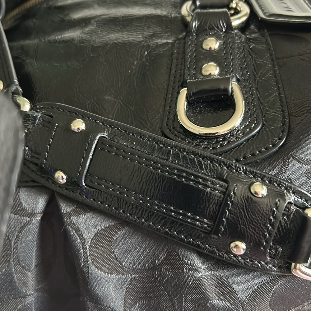Large Coach Sachel/Shoulder Bag-Exc Condition - Picture 8 of 15
